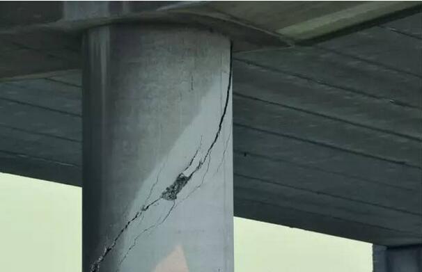 撞橋事故的處理利器，橋梁防撞自動監測系統，第一時間獲取事故信息