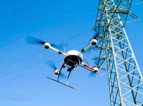 我局無人機首次在航空禁飛區執行電力巡檢任務喜獲成功