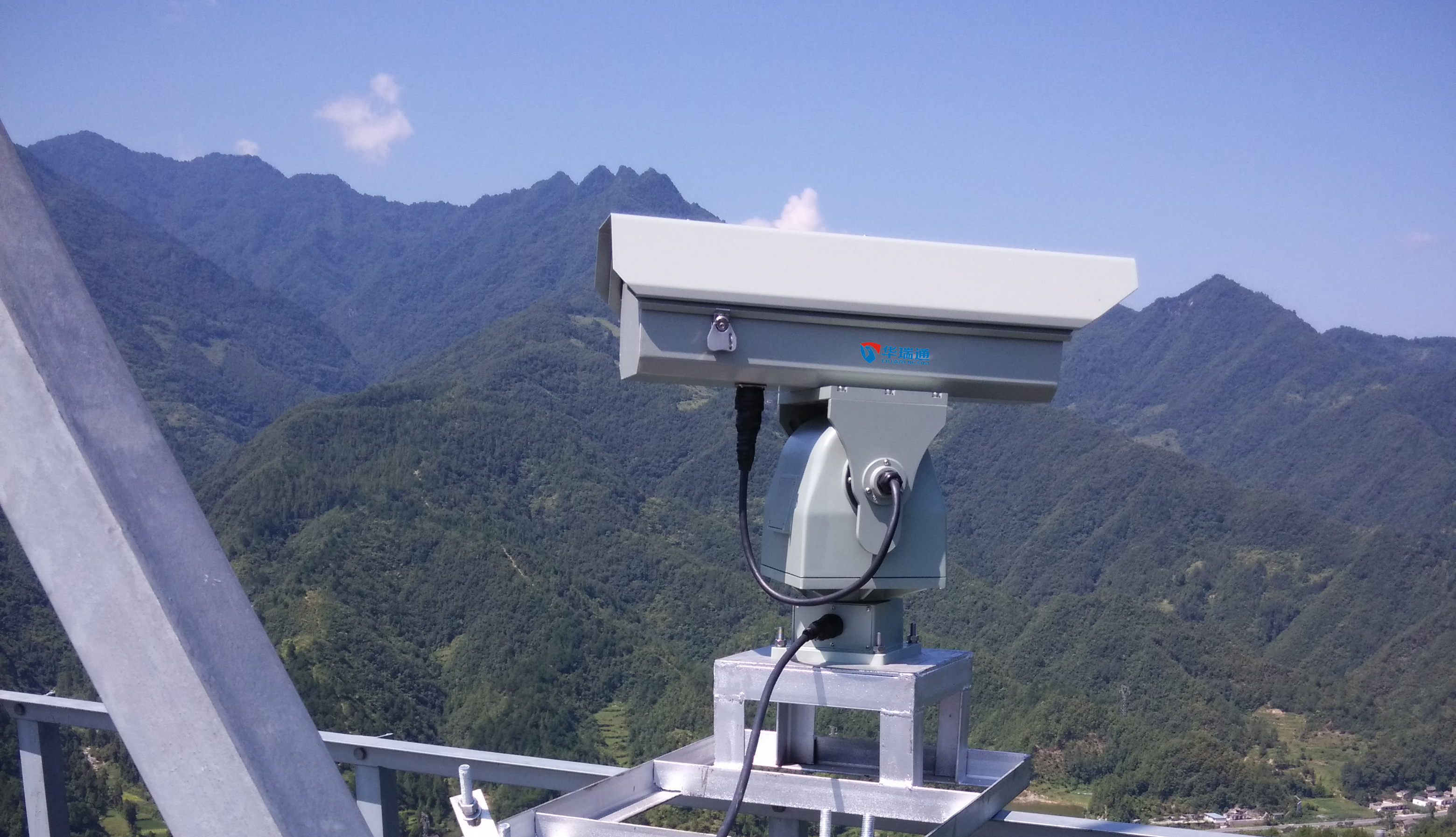 森林火災(zāi)預(yù)警監(jiān)控?cái)z像機(jī)