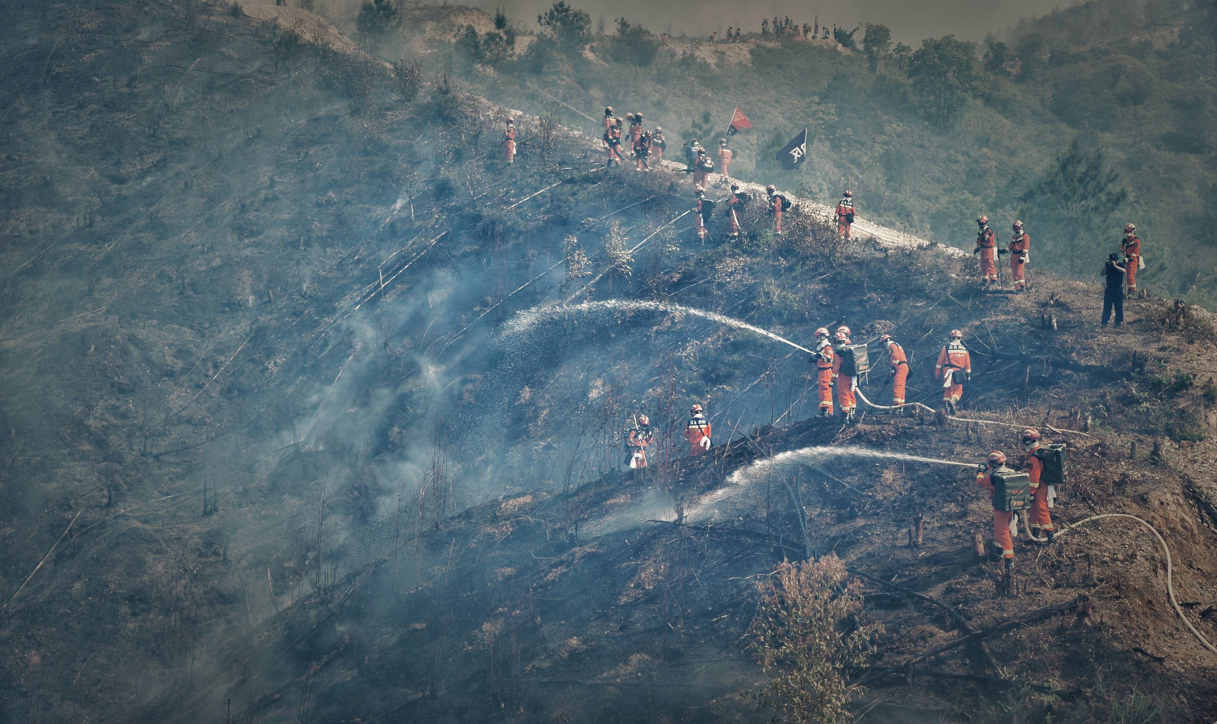 國家新政策引領下森林火災預警新范式：雙光譜云臺攝像機賦能智能防火實踐